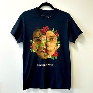 Hot Topic • Shawn Mendez Black Tee • Sz S • NWT♥️